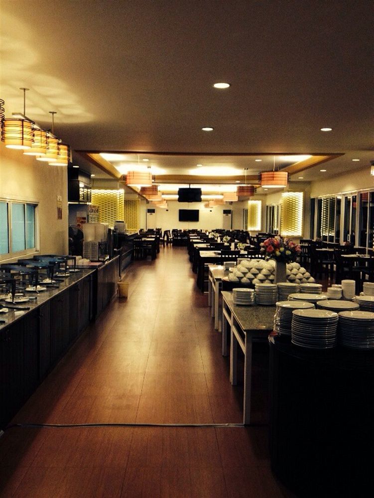 Curve Boutique Hotel Pattaya Ngoại thất bức ảnh